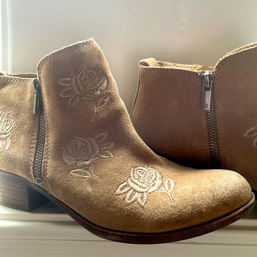 Lucky Brand Coachella Booties Tan Color